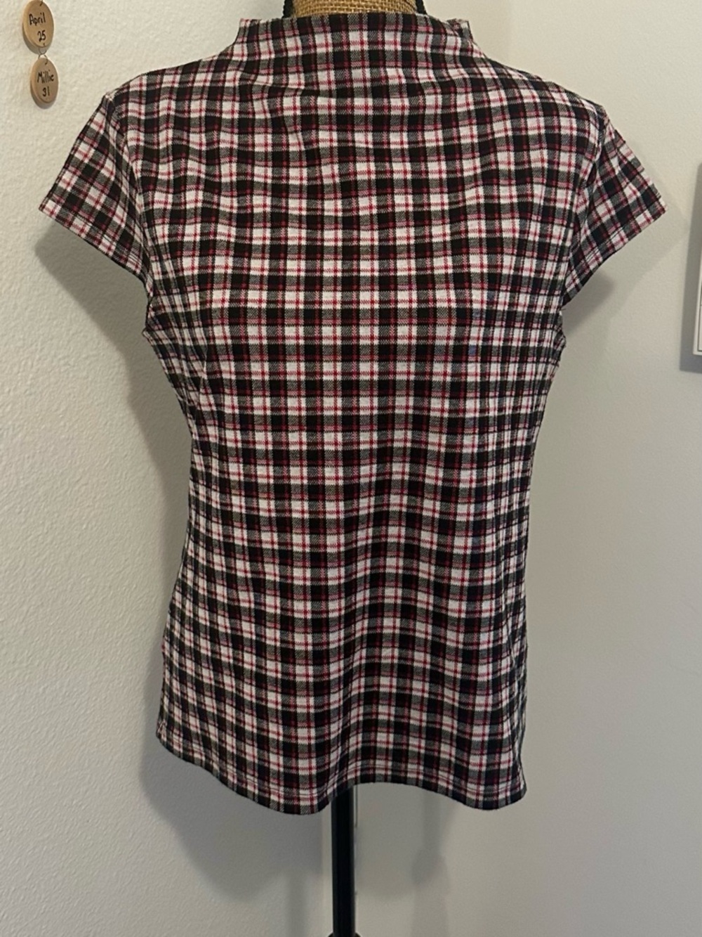 Ann Taylor Plaid Short-Sleeve Top in Black, White & Red